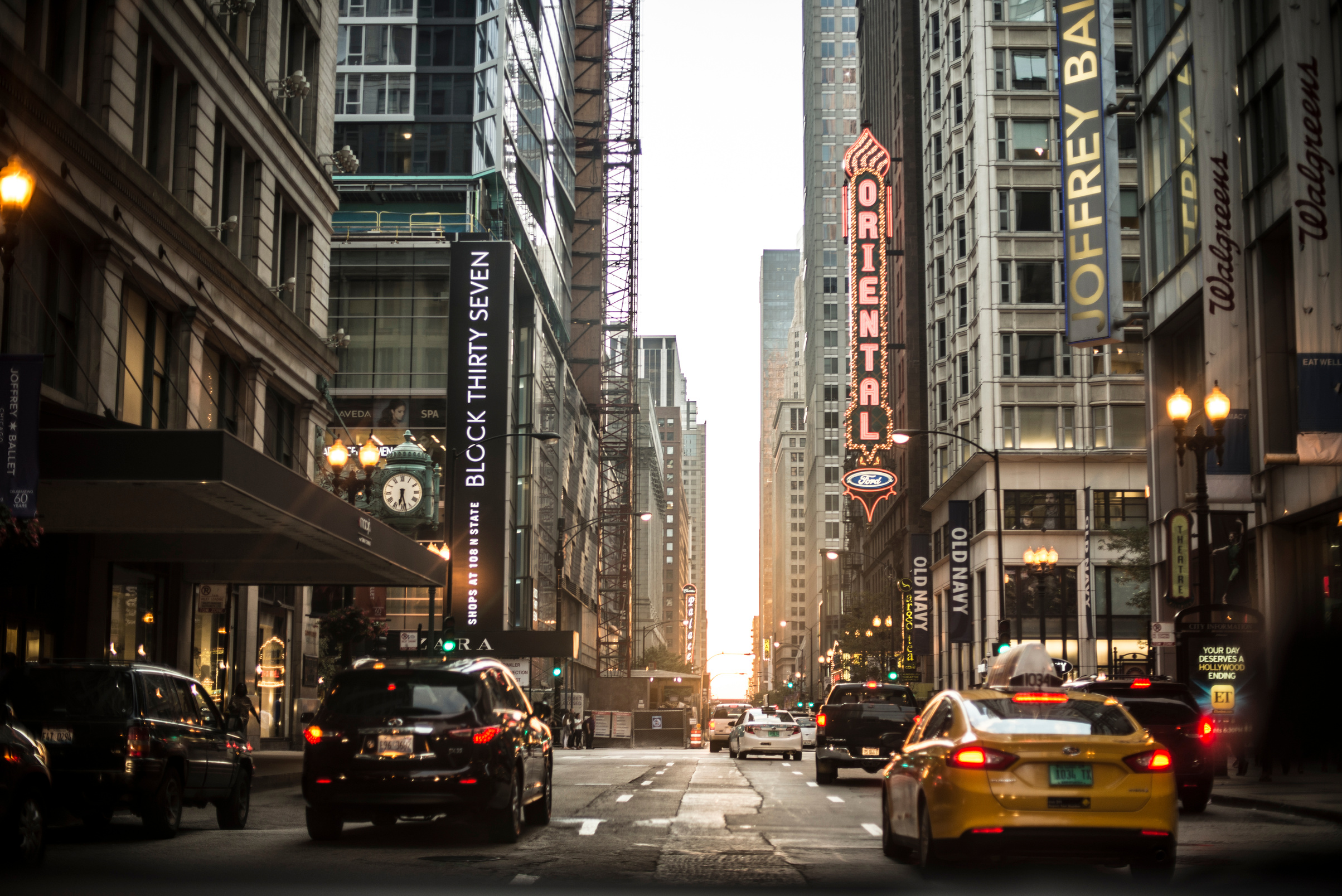 Chicago City Street Scene